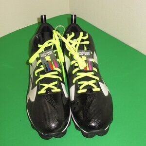 Black & White Under Armour Crusher RM Football Cleats w/ Neon Yellow Laces Sz 16